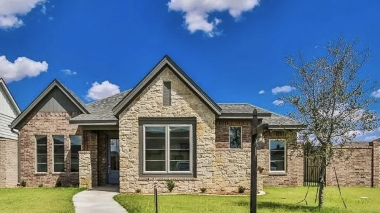 Available Homes Stratford Pointe